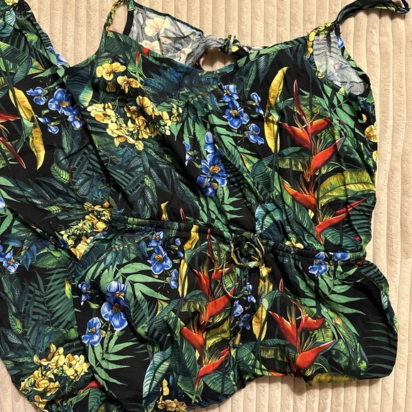 Oasis Floral Tropical Print Jumpsuit - Picture 1 of 4